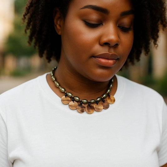 Beachy Green Pearl choker